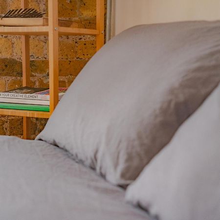 Loft Style Apartment Near O2, Abba Voyage, Excel Londres Extérieur photo